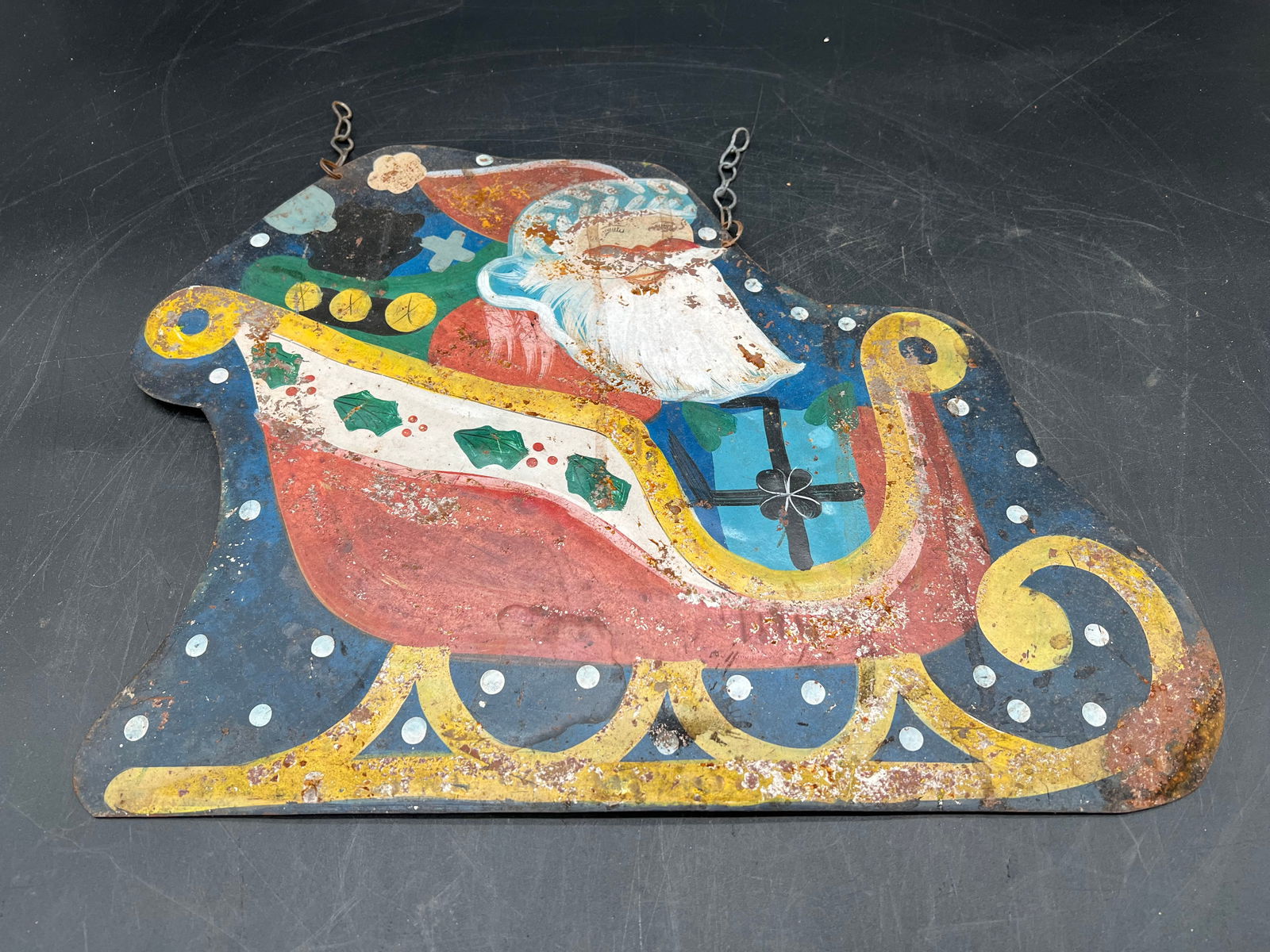 Metal Christmas Sleigh Hanging Sign: Metal Christmas Sleigh Hanging Sign