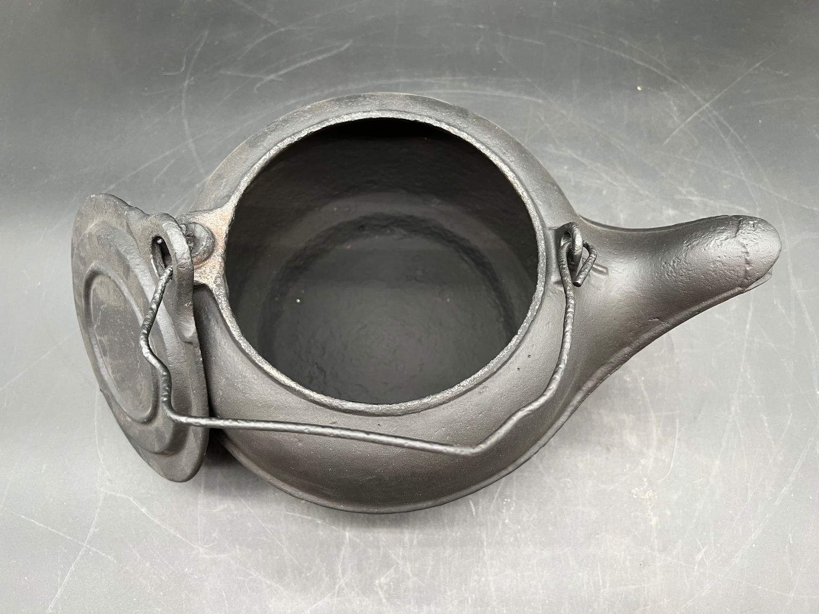 Cast Iron Kettle - 4