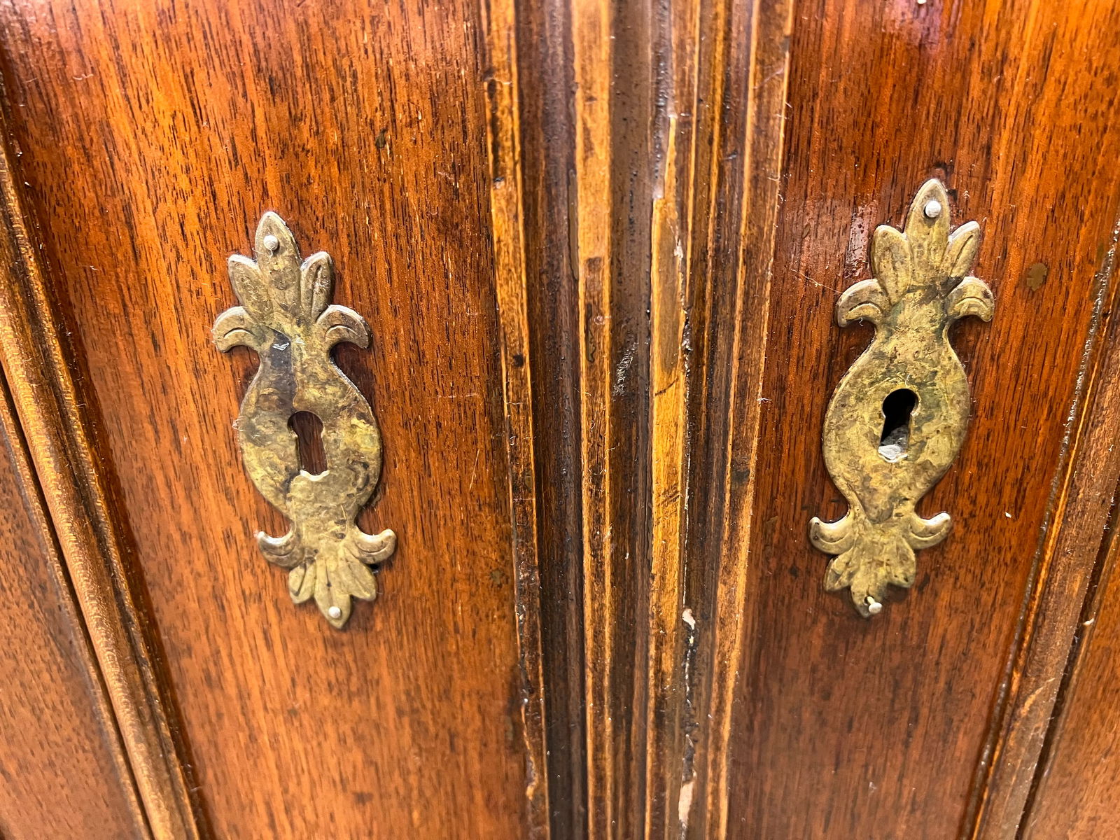 French Walnut Armoire - 4