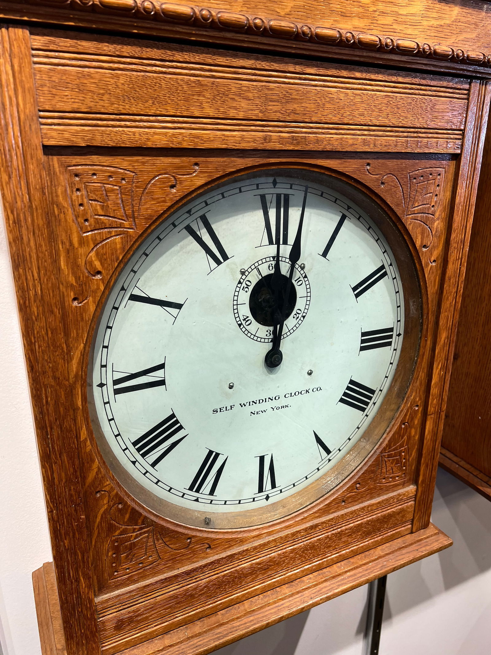Self Winding Clock Co. Model 10 Wall Clock - 4