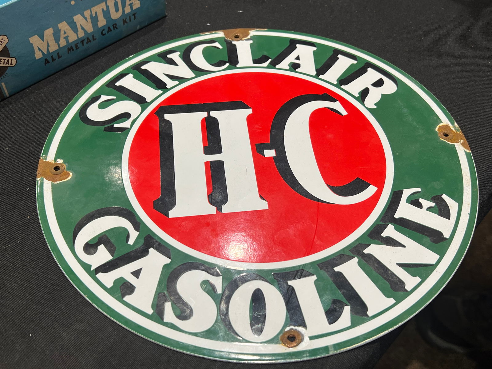 Sinclair Gasoline Porcelain Advertising Sign: Sinclair Gasoline Porcelain Advertising Sign. One sided. Other side plain porcelain Possible reproduction.