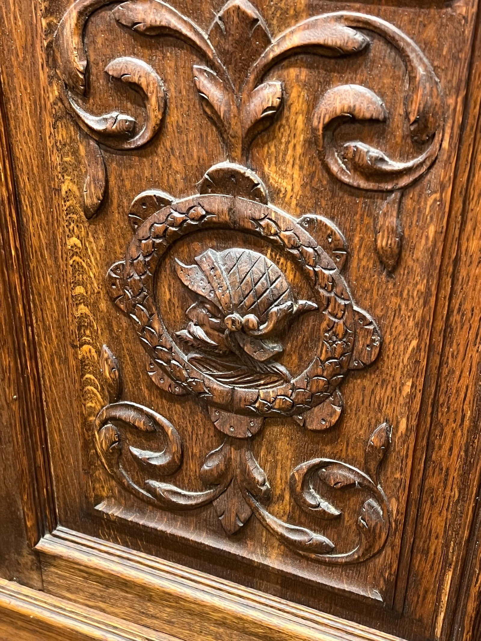 French Renaissance Oak Bookcase - 5