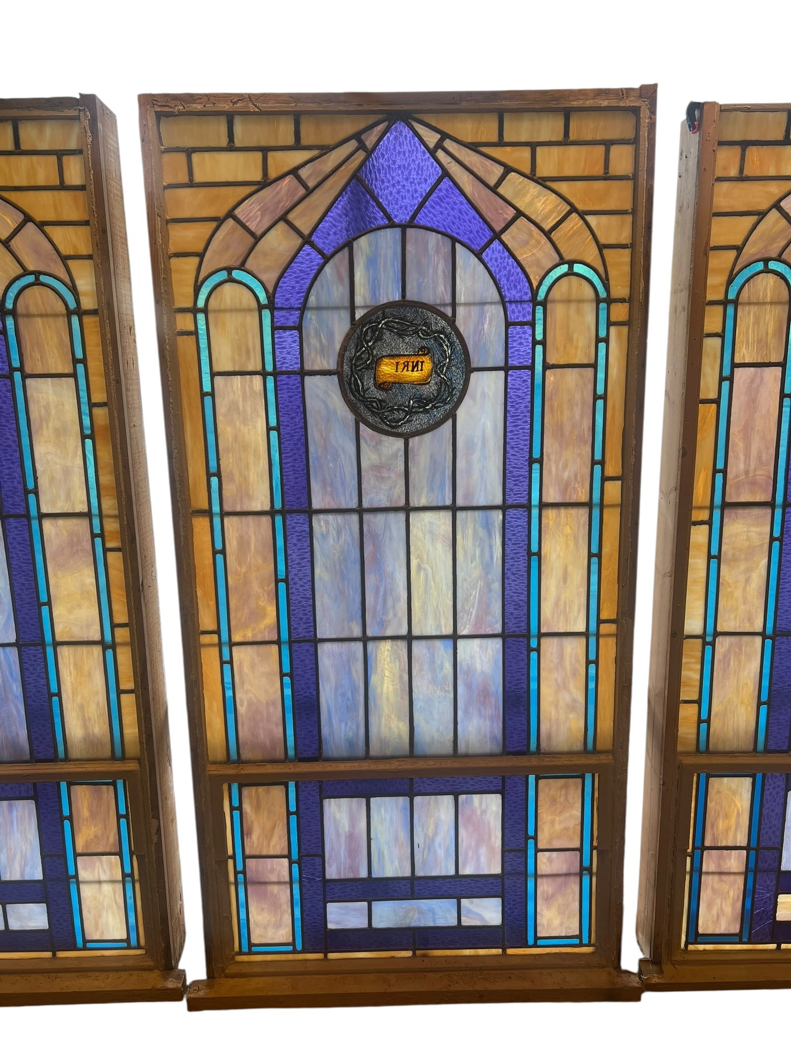 Stain Leaded Glass Window: This is a set of early 1900s American figural church stained glass windows featuring a Gothic arch design. [1]The windows are constructed with opalescent glass and original lead work.They feature a ce