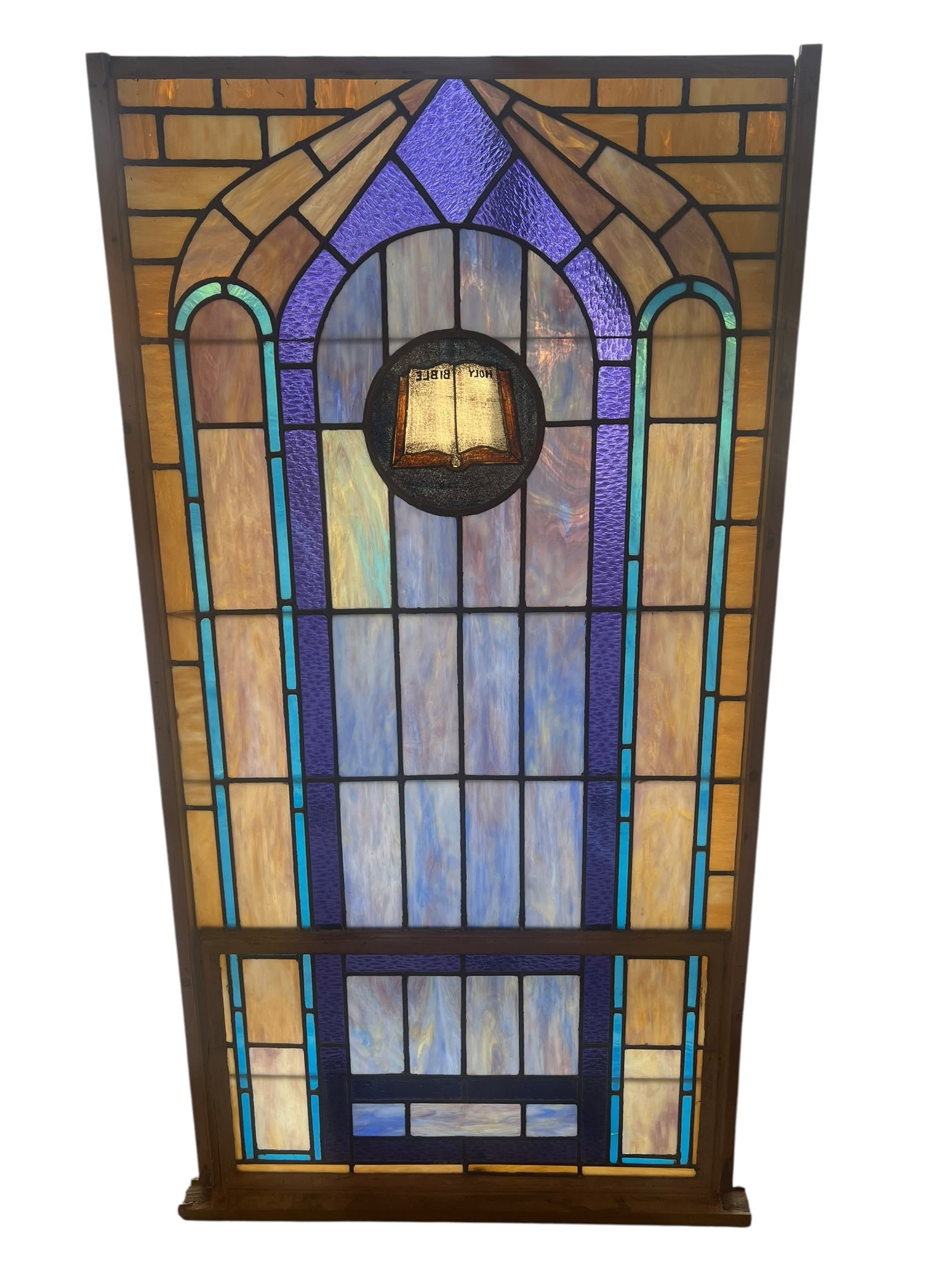 Stain Leaded Glass Window: This is a set of early 1900s American figural church stained glass windows featuring a Gothic arch design. [1]The windows are constructed with opalescent glass and original lead work.They feature a