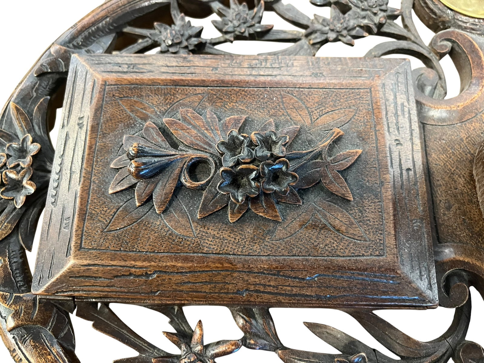 Black Forest Smoking Stand - 5