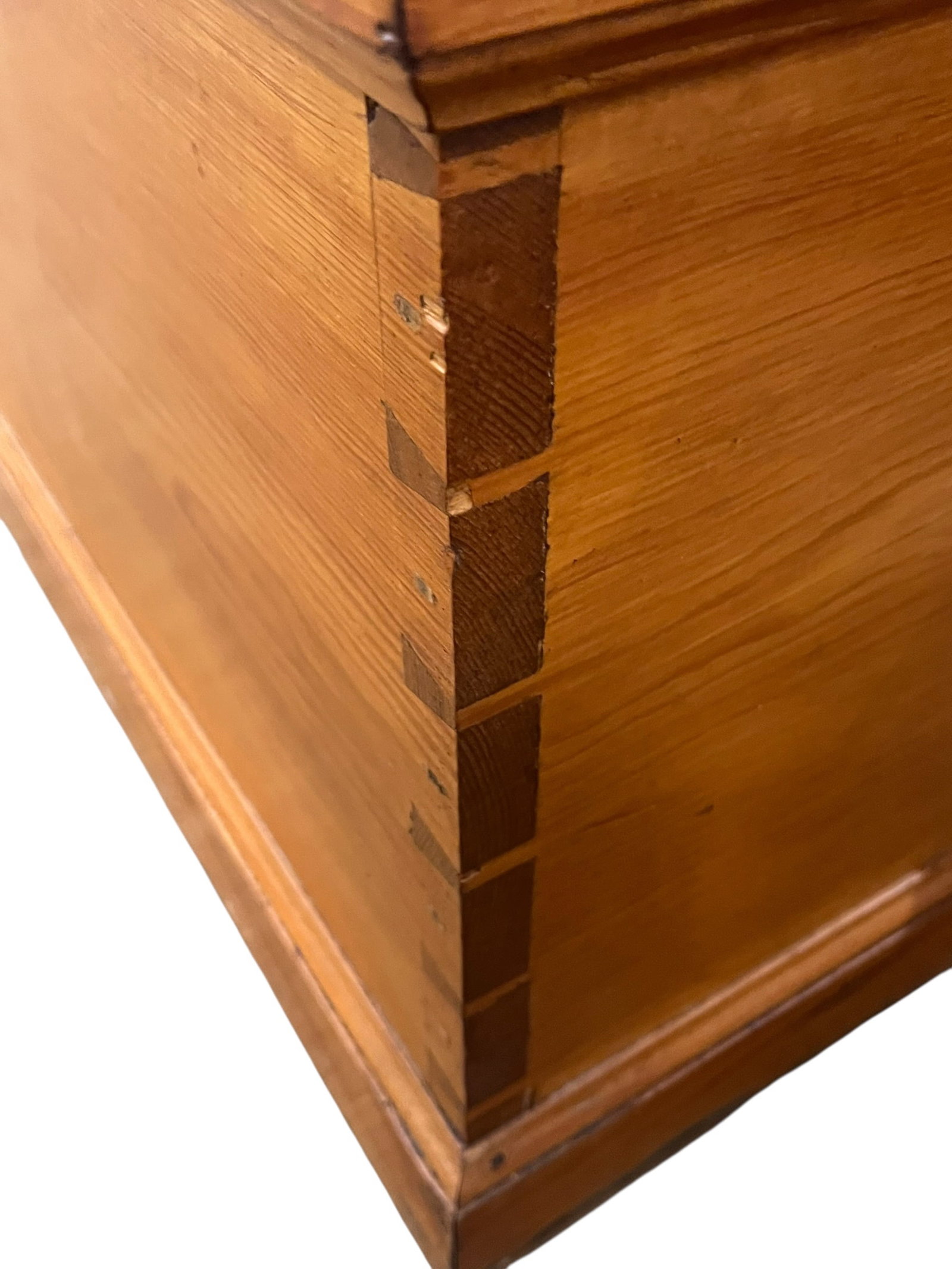 Pine Blanket Chest - 3