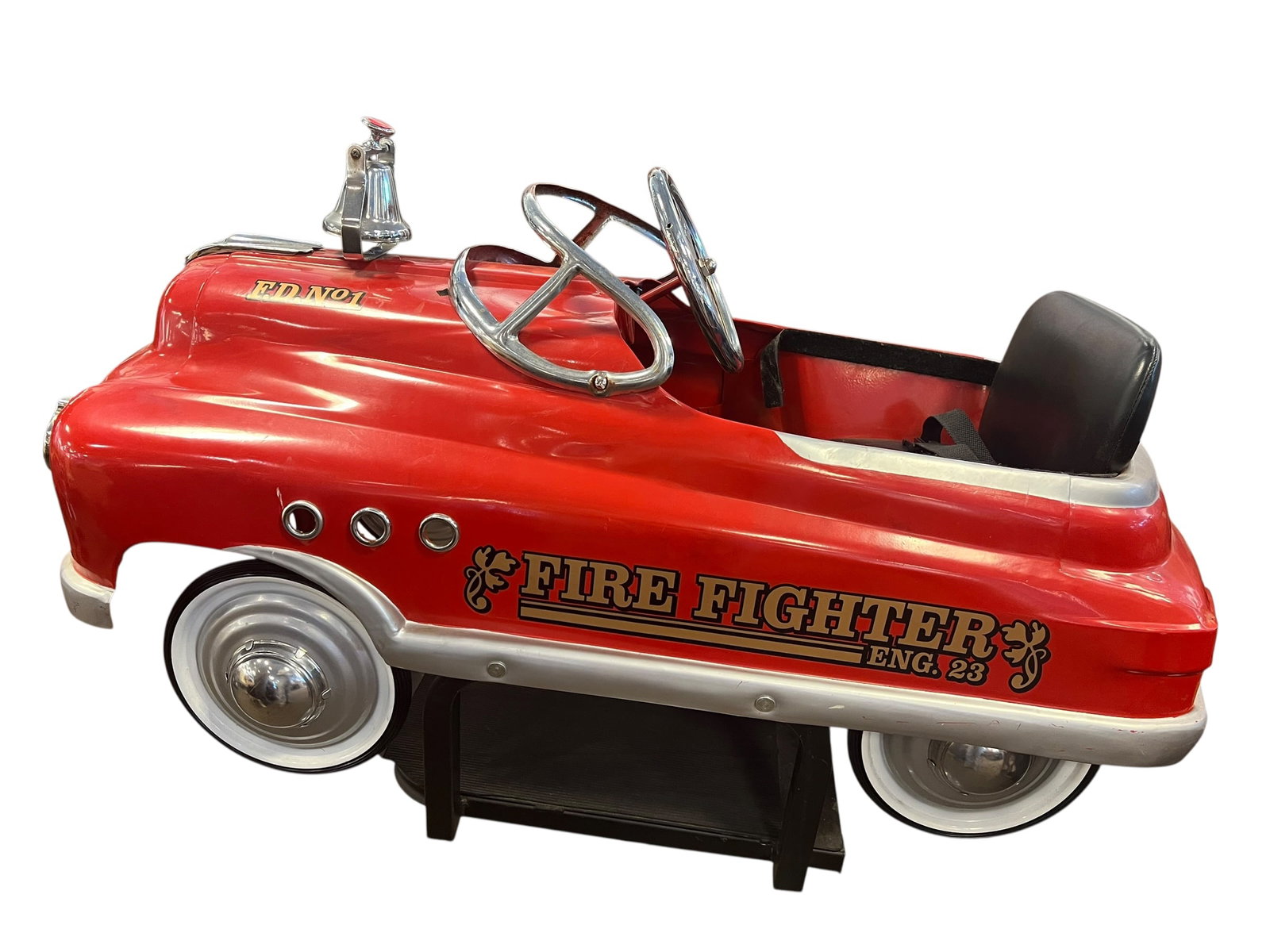 Fire Engine Barber Chair - 3