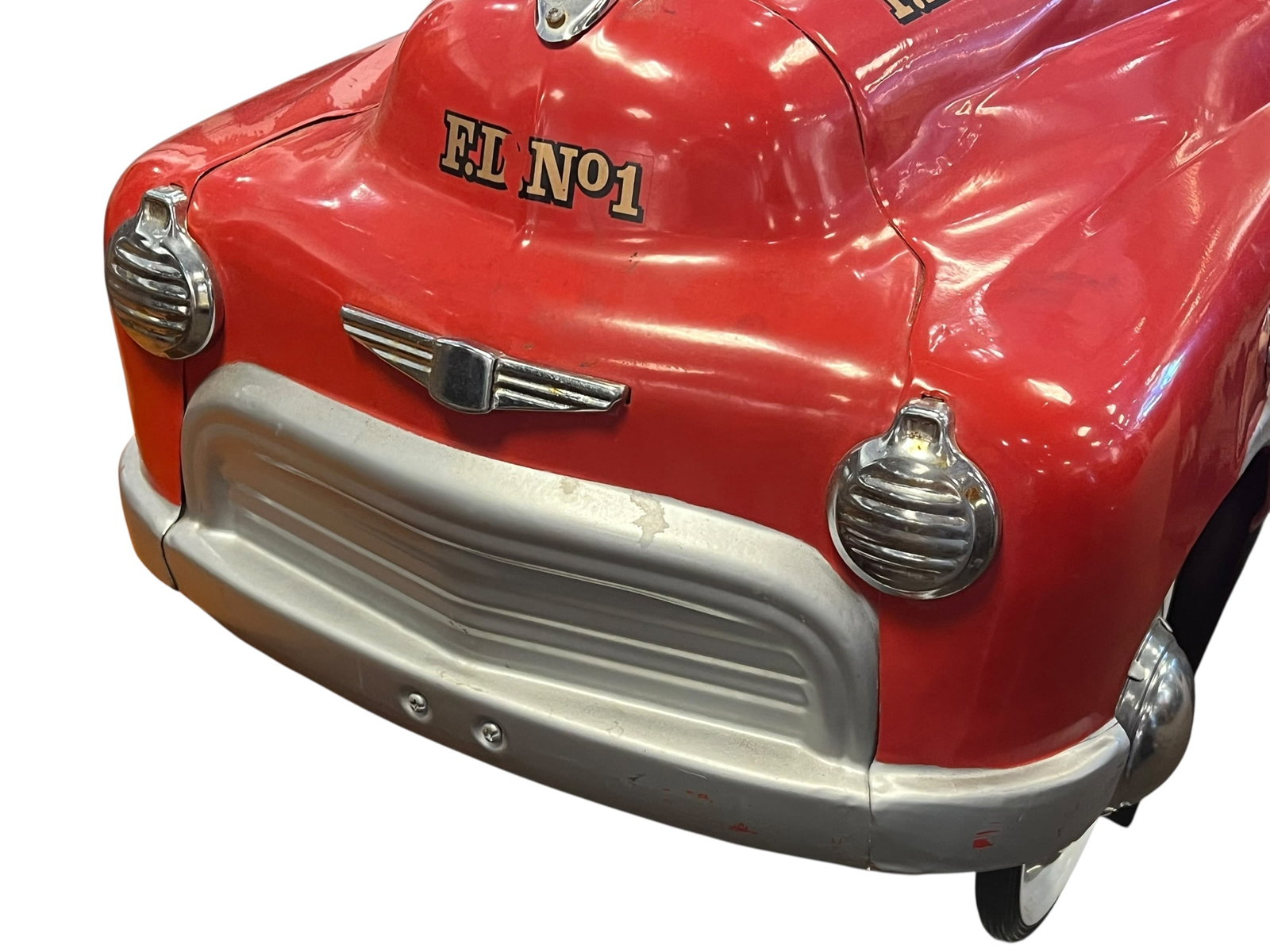 Fire Engine Barber Chair - 7