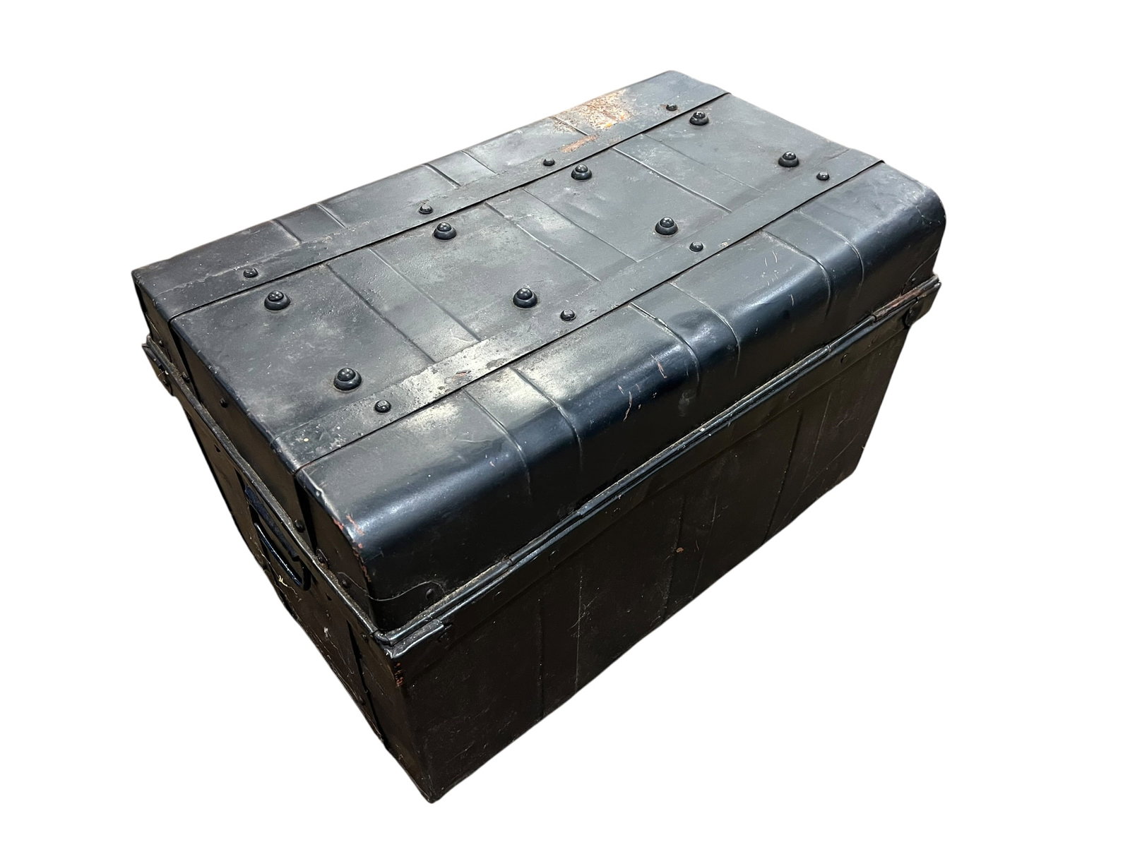 Metal Trunk - 4