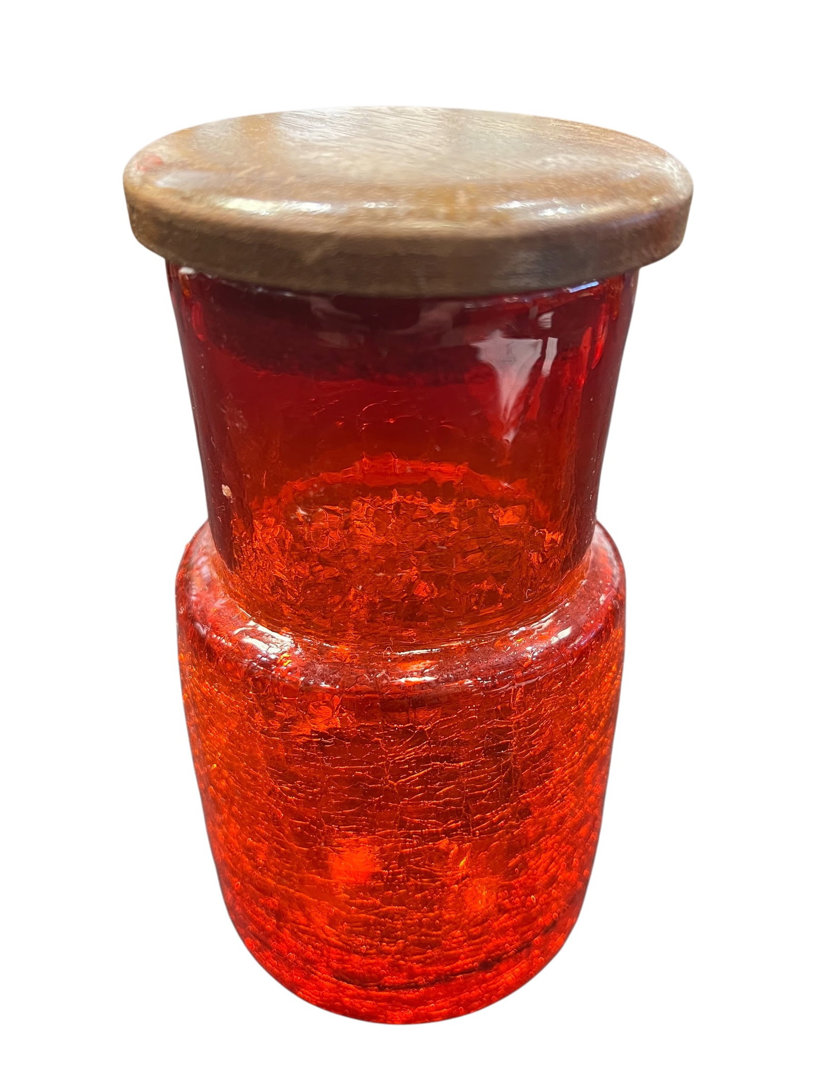 intage Pilgrim ruby red crackle glass decanter bottle with a cork stopper. [1]: This item is a vintage Mid-Century Modern crackle glass canister or jar, commonly produced during the 1960s. It features a vibrant Amberina or tangerine orange-to-red ombré hue, a distinct textured "