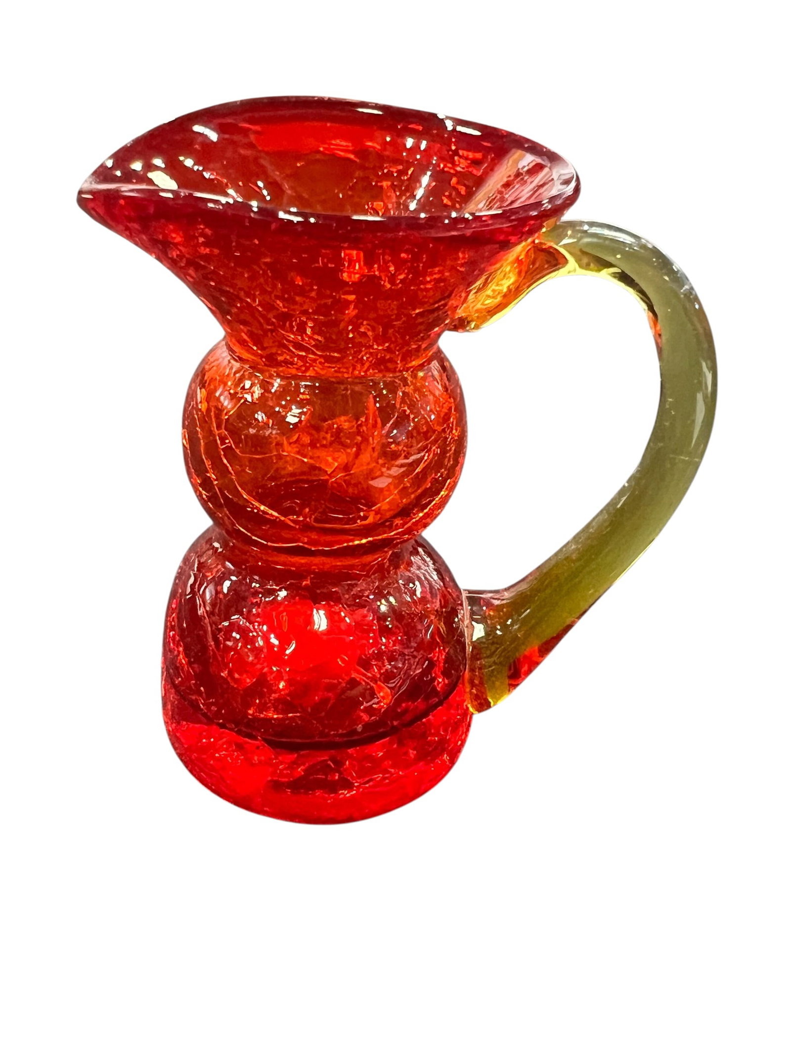 vintage Rainbow Art Glass amberina crackle glass mini pitcher.: This is a vintage Rainbow Art Glass amberina crackle glass mini pitcher.Manufacturer: Likely produced by the Rainbow Art Glass Company in Huntington, West Virginia, during the 1960s.Design: Features