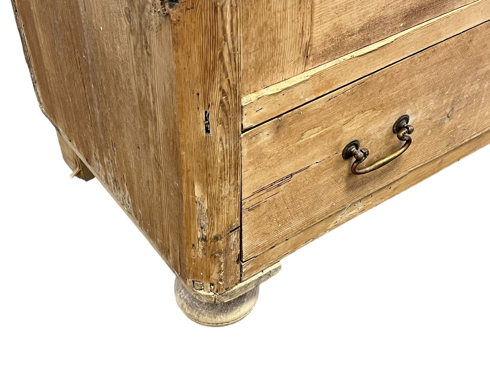 Early Pine Wardrobe - 4