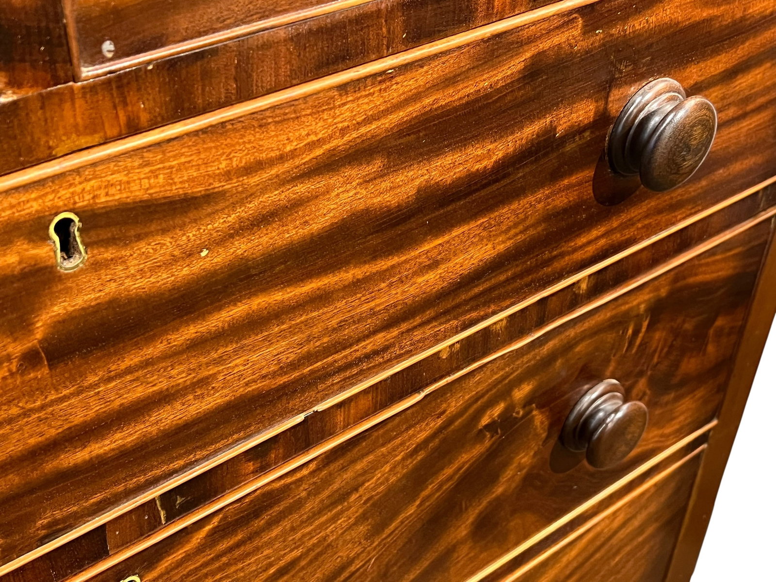5 Drawer Mahogany Chest - 4