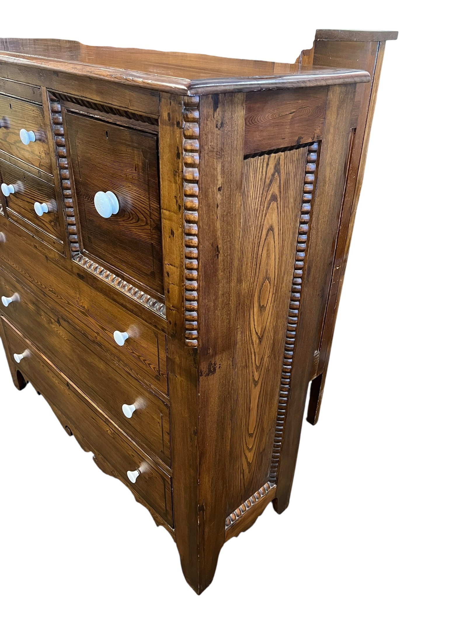 Early Oak Chest - 5