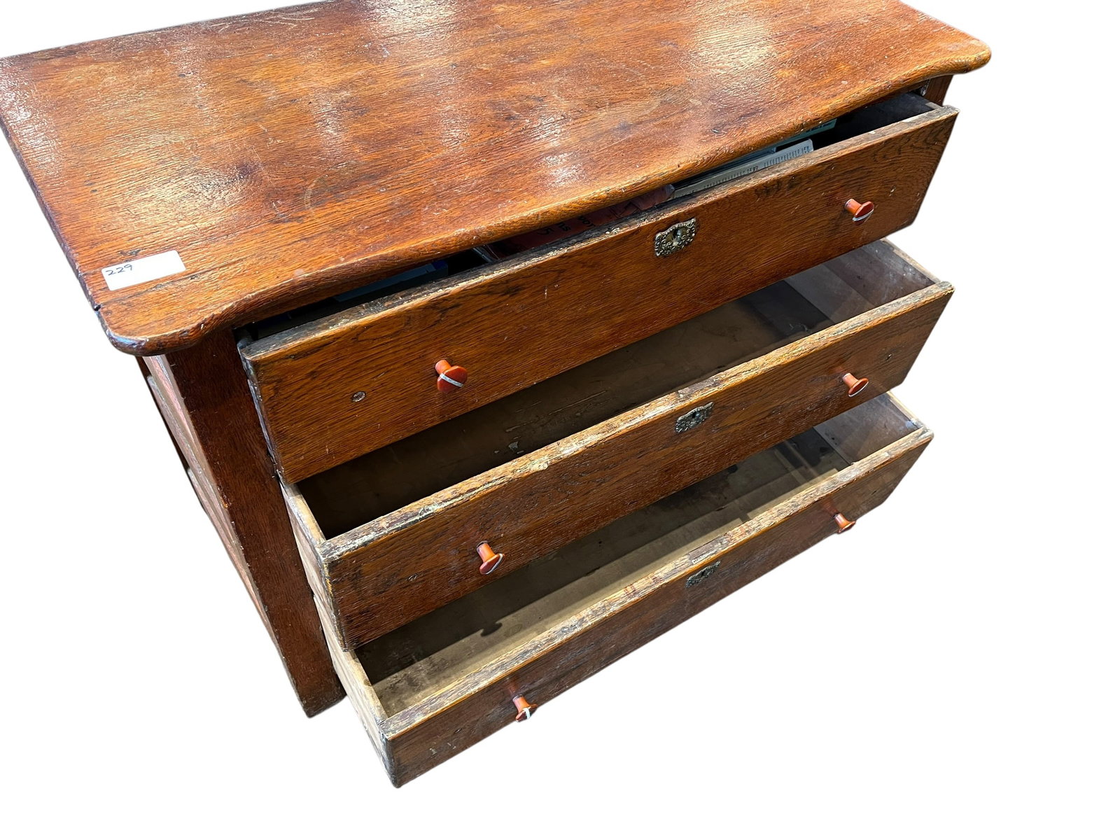 3 Drawer oak Chest - 3