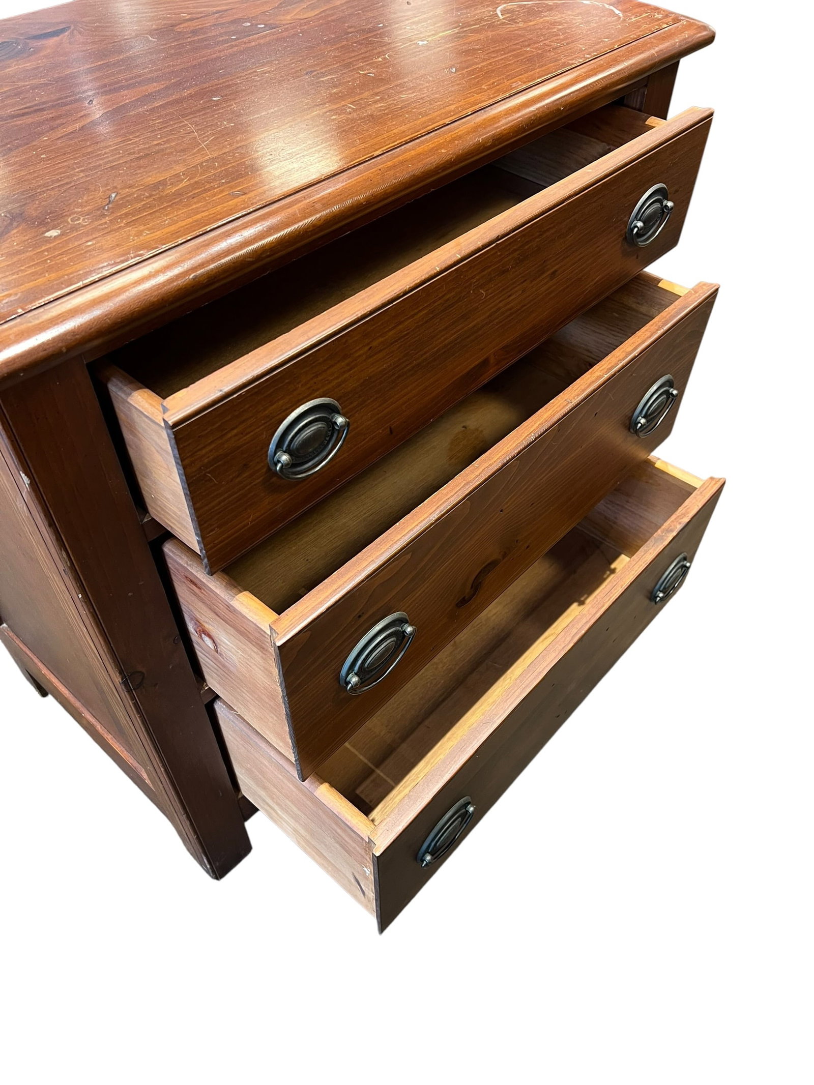 Mahogany 3 Drawer Chest - 3