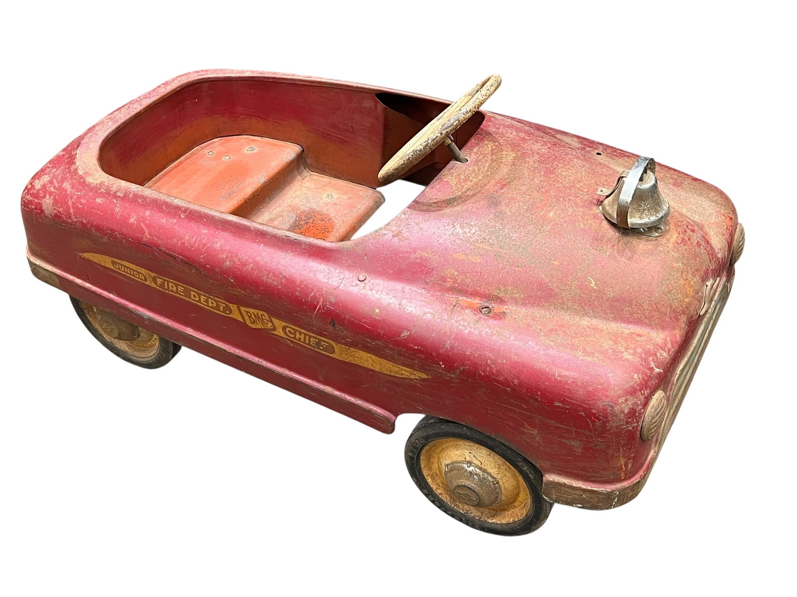 Firetruck Peddle Car (1 of 7)