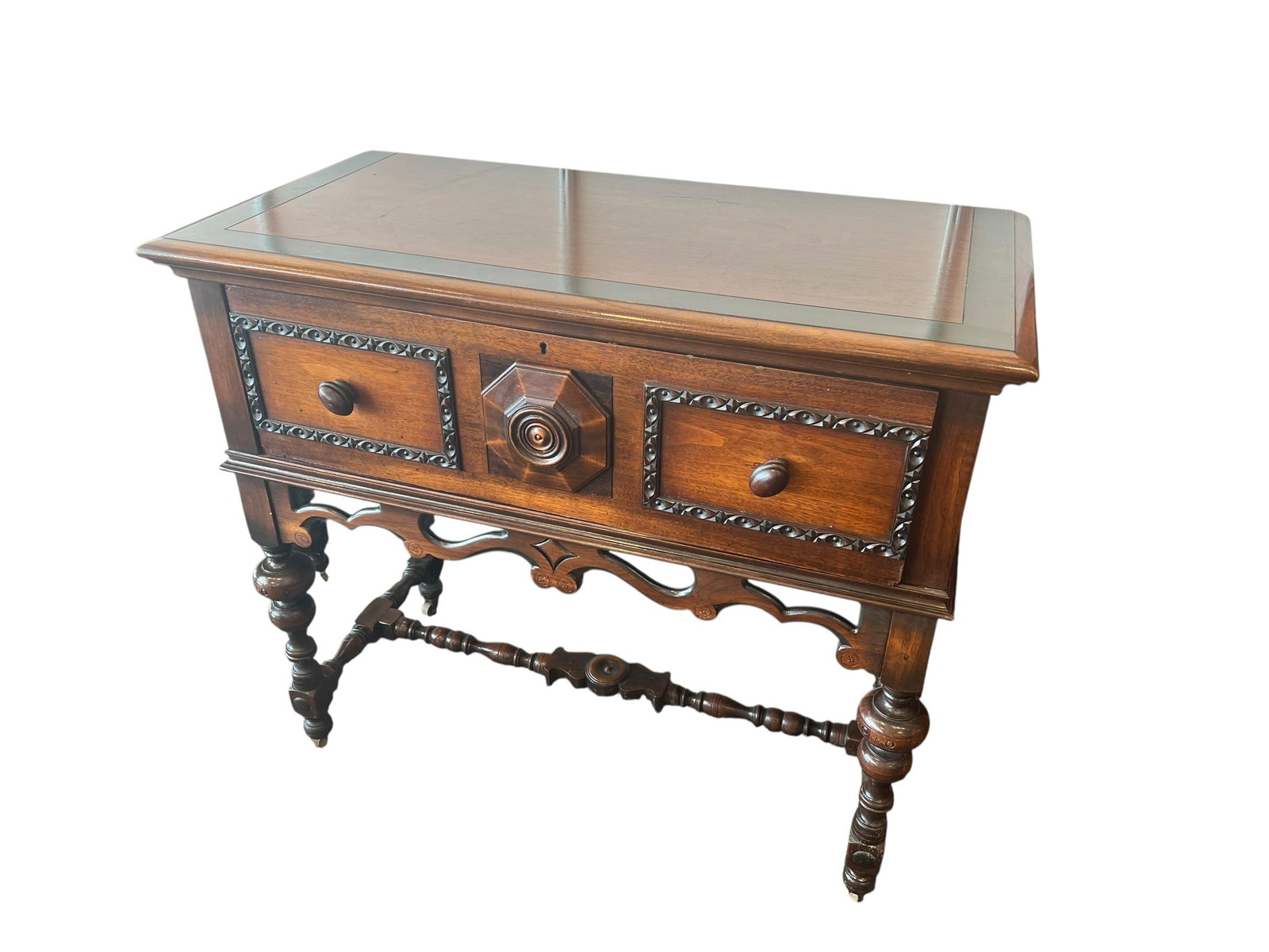 Walnut Jacobean Style Buffet: This piece is an antique Jacobean Revival server table (also referred to as a buffet server or dining console), typically dating from the 1920s. [1, 2, 3]Style & Design DetailsPeriod Revival: This