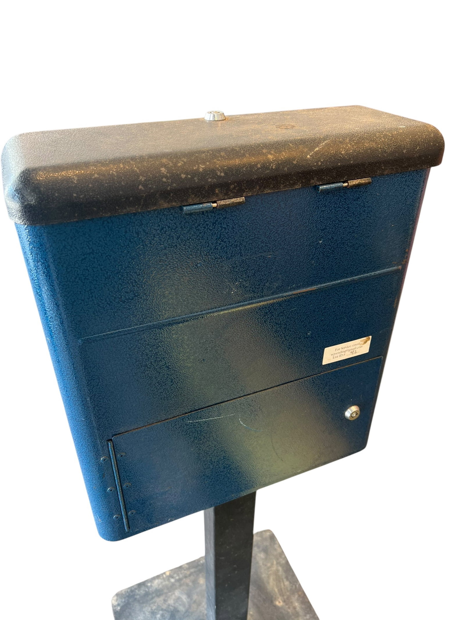 3 Stall Candy Vending Machine - 5