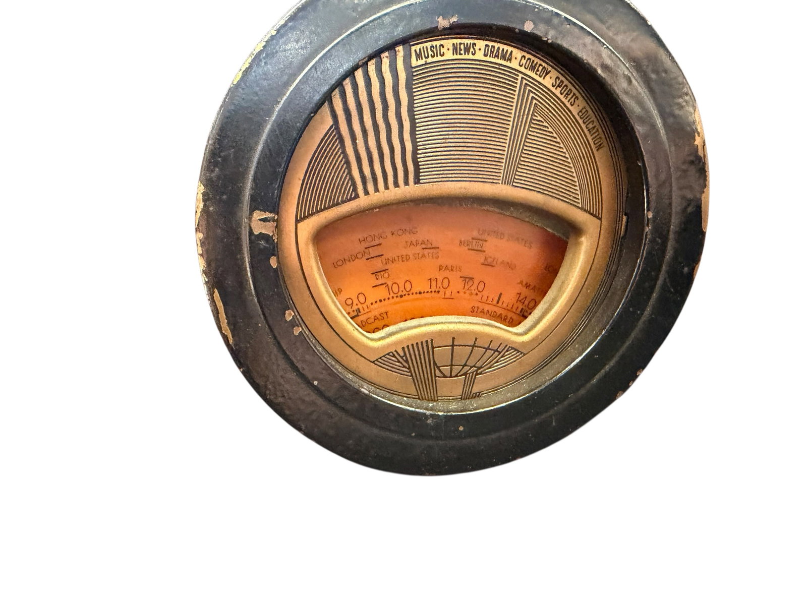 Philco Model 38-10 "Bullet" Table Radio - 3