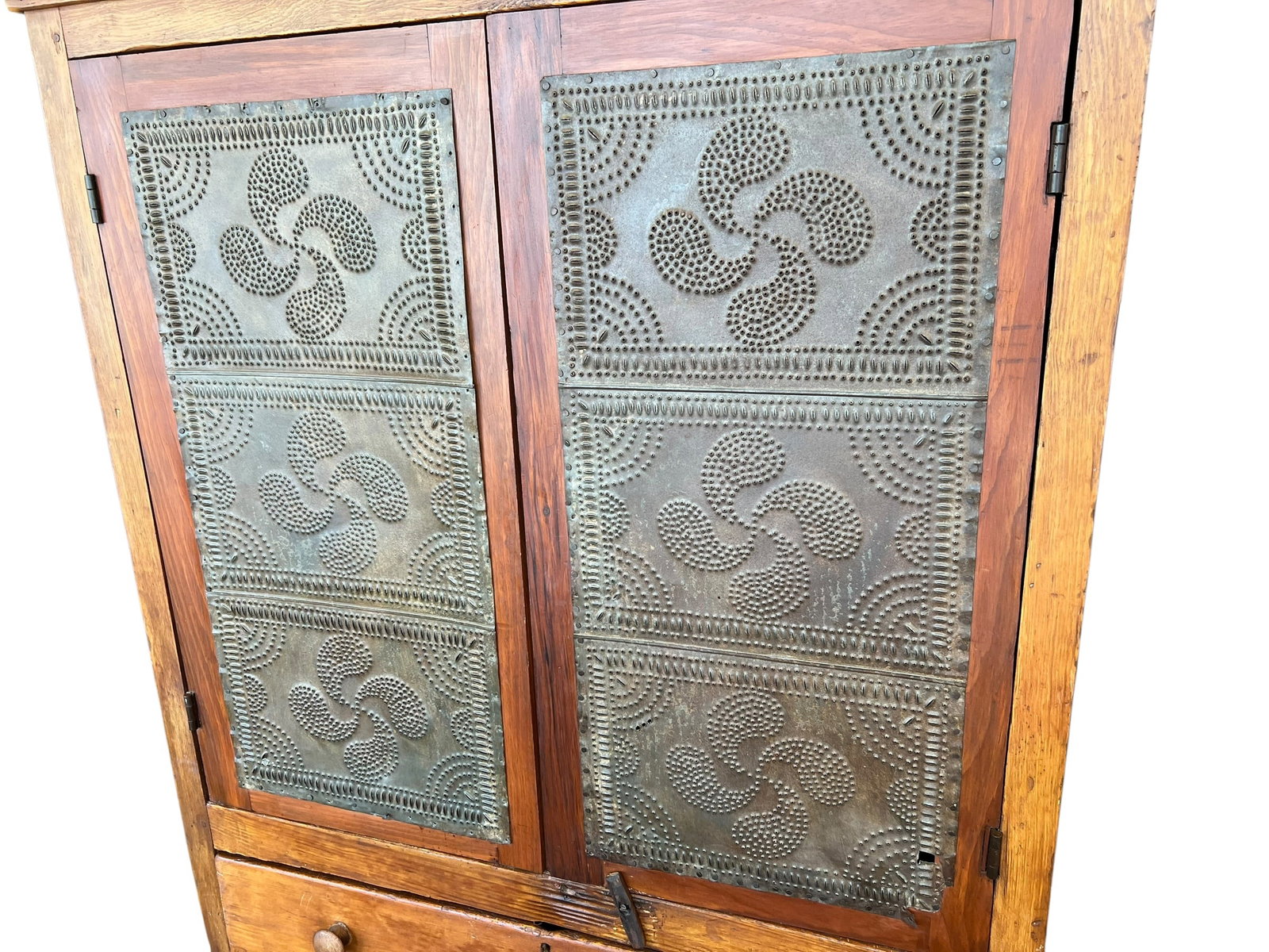 Primitive Pine/Poplar Pie Safe - 3
