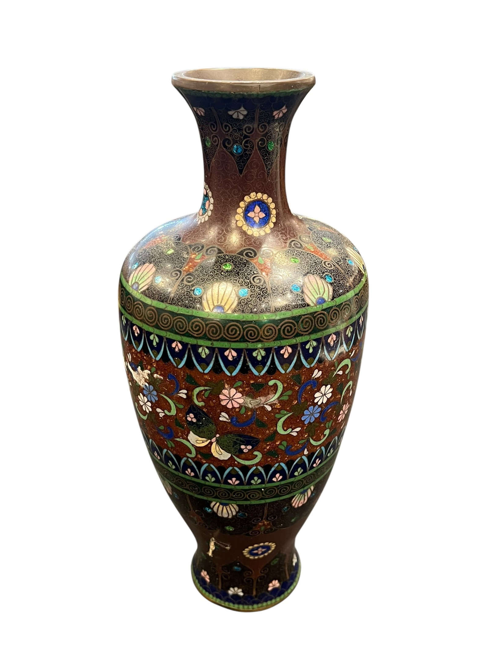 Cloisonne Vase: This is an antique Japanese Meiji Period (1868–1912) goldstone cloisonné enamel vase. [1, 2]Key Characteristics & IdentificationTechnique: The vase utilizes the classic Japanese yusen-jippo (wired