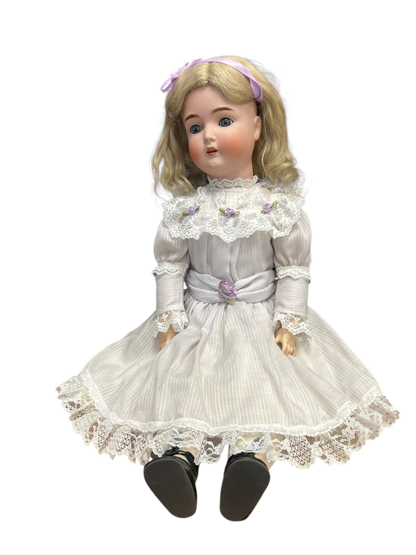 171 Germany Porcelain Doll: antique German bisque socket head child doll, likely dating from the late 19th century to early 20th century (circa 1890–1915). [1, 2, 3]Dolls with this classic facial structure, open mouth showing