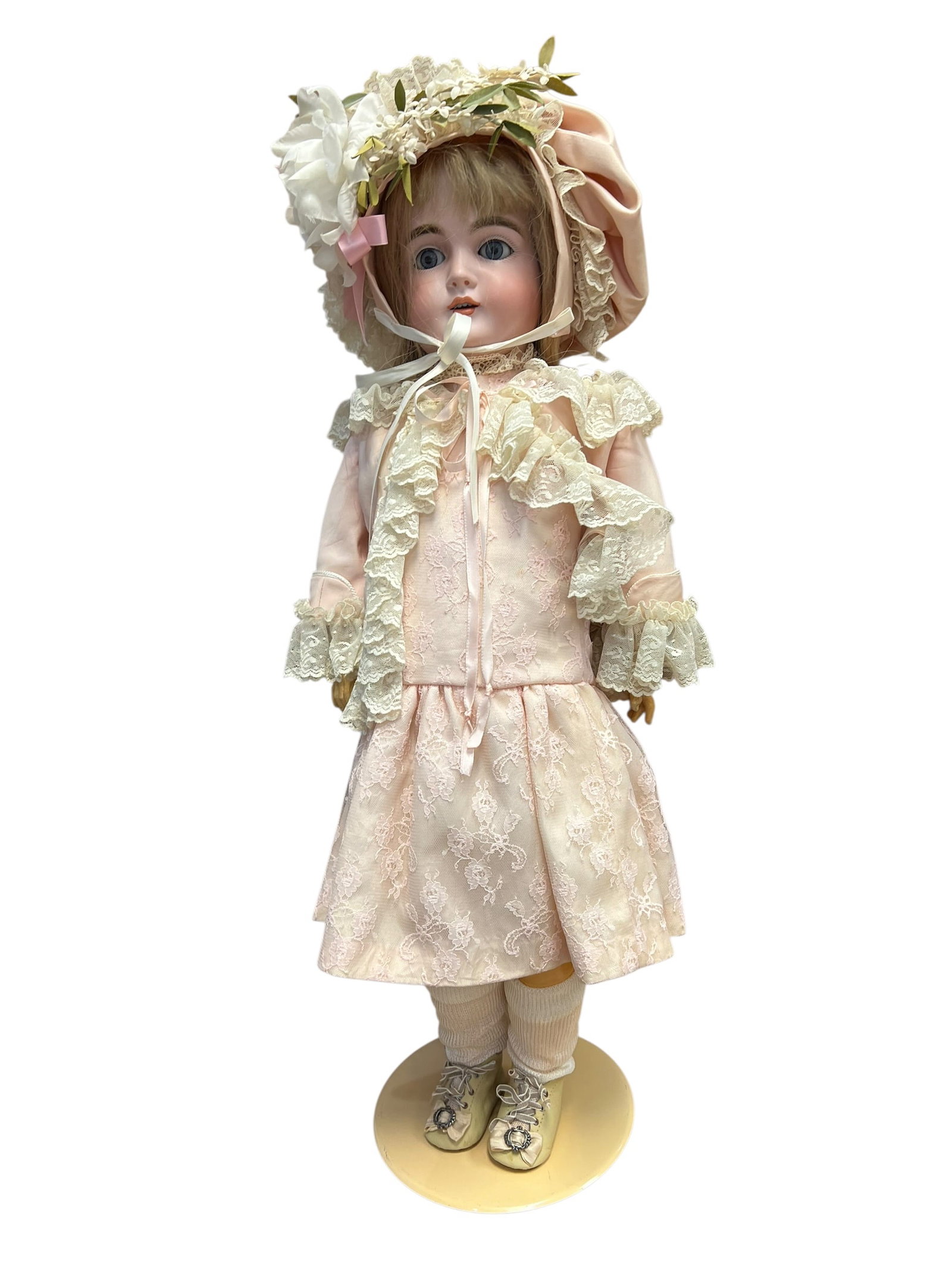 Germany K 1/2 14 1/2 164 Porcelain Doll: antique German bisque child doll, specifically identified as a Kammer & Reinhardt (K*R) / Simon & Halbig mold model, closely matching the famous "Mein Liebling" (My Darling) mold series. [1]Key