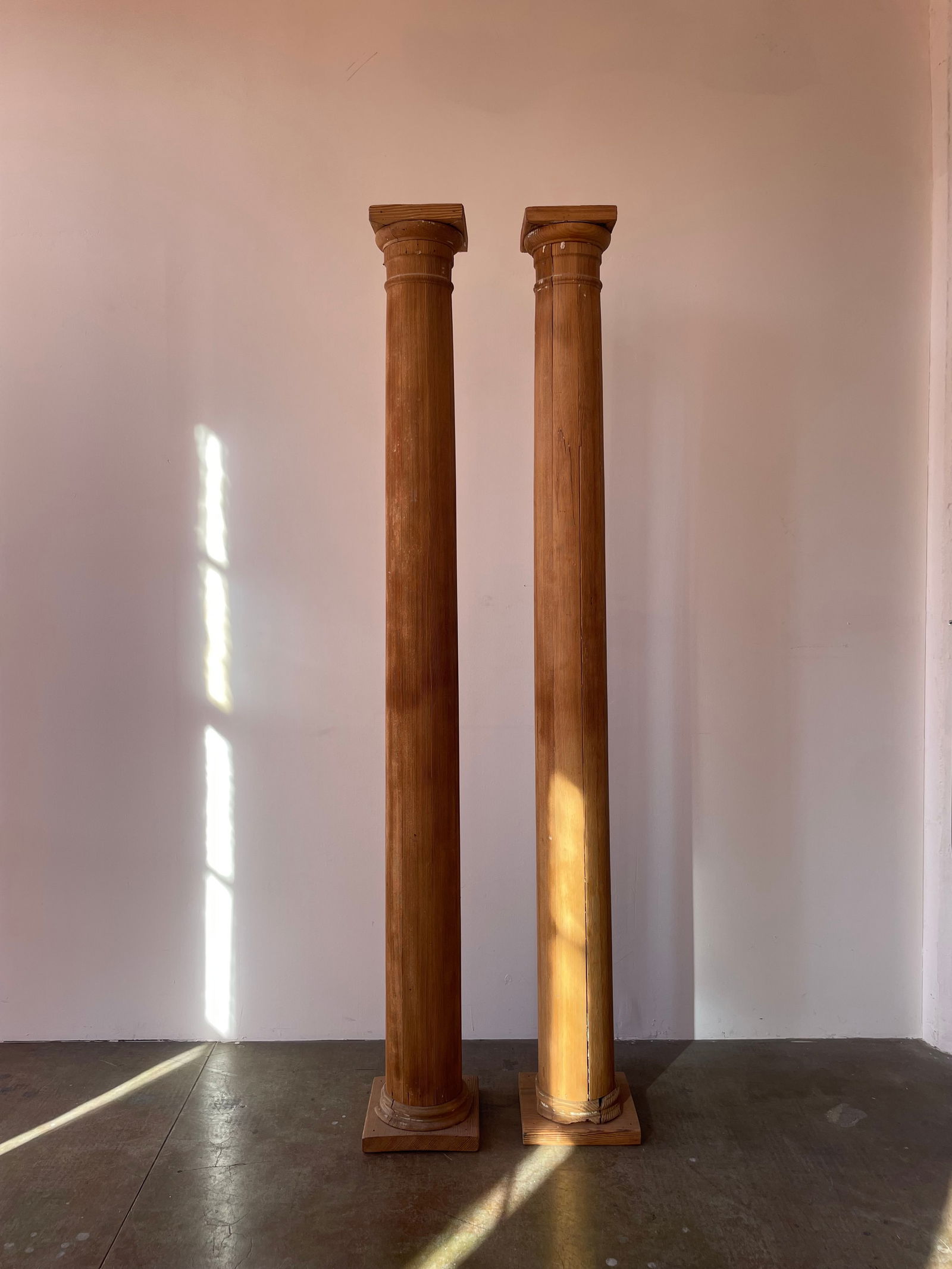 Set of Wooden Columns (1 of 9)