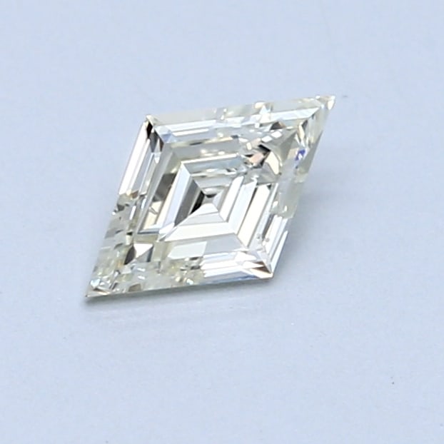 0.41 Carat Lozenge Shape Loose Natural Diamond: A beautiful and special lozenge shape diamond. The diamond will make a unique piece of jewelry! Specifications: Shape: Lozenge shape Carat weight: 0.41 ct. Color & clarity: KLM color, VV