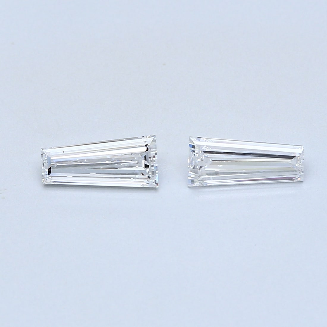 1.02 TCW Pair of Tapered Baguette Natural Loose Diamond (1 of 1)
