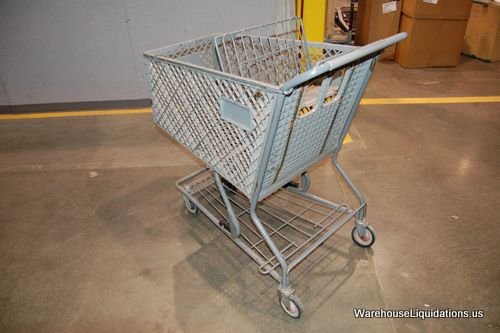 Shopping Carts: Used Shopping Carts 149 Count Total Weight is 5662Lbs Quantity; 149 Weight; 5662