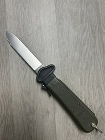Bund German, paratrooper, gravity knife