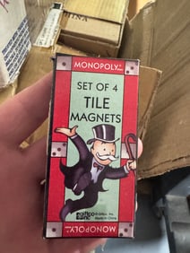 Monopoly Magnets - 19 cases of 96 sets of- 1824 4 packs!