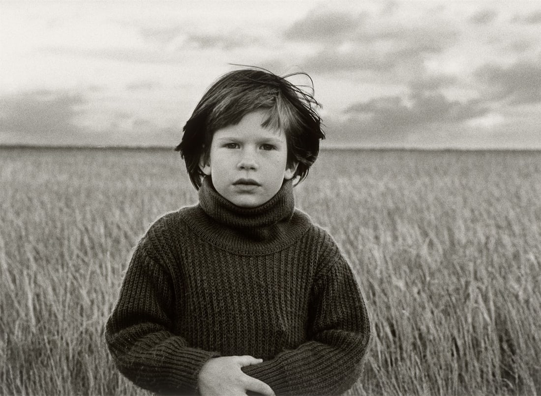 Bernd Große. ”Augenblick”. 1978: Bernd Große (Hirschberg/ Silesia 1941 – lives in Berlin). ”Augenblick”. 1978 Gelatin silver print, 2026. 16,4 × 22,4 cm