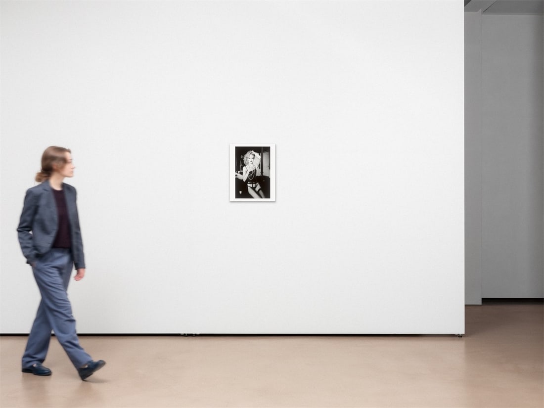 Jeanloup Sieff. Parodie de Lolita pour Vogue, Paris. 1980 - 5