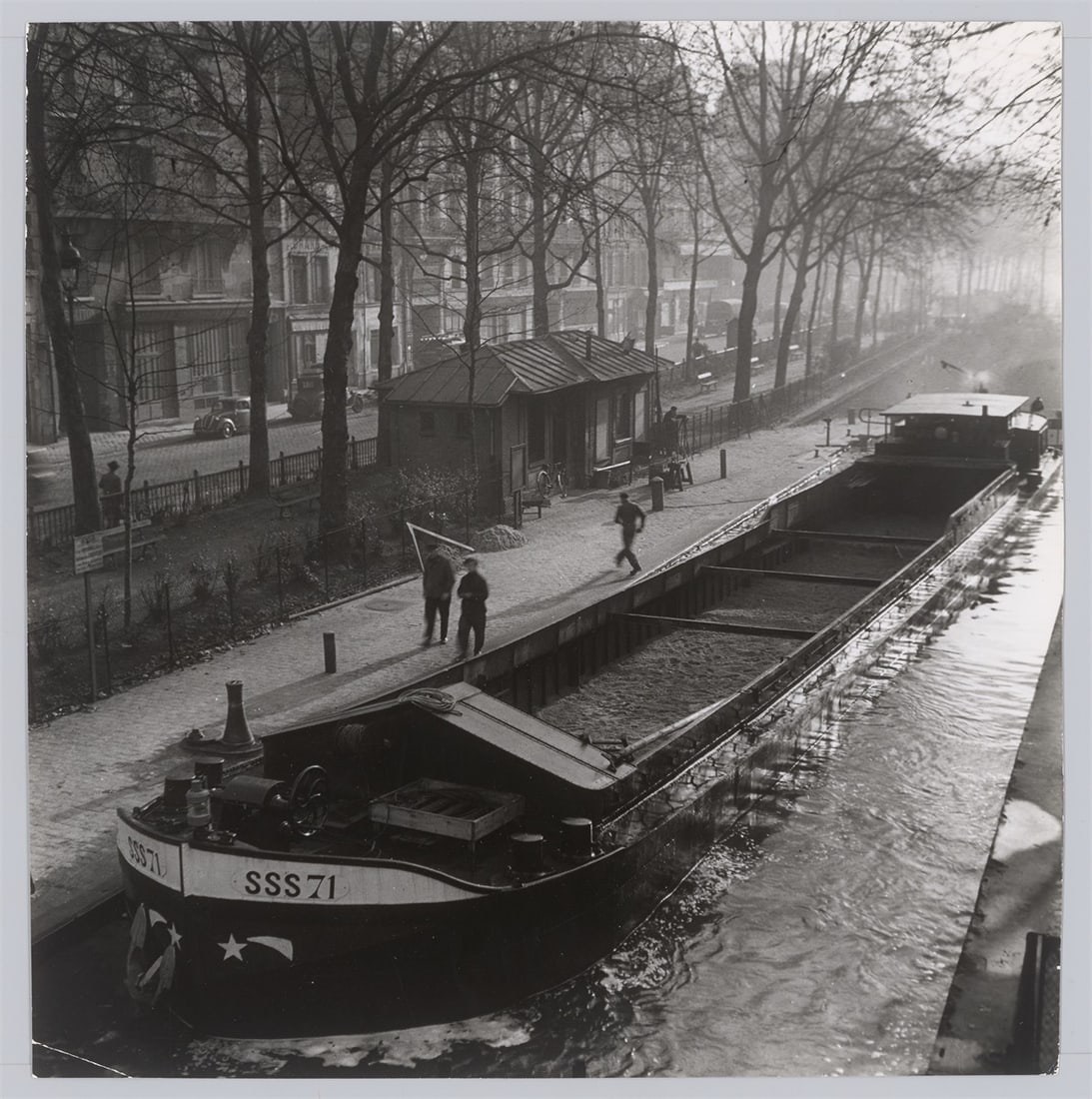Paul Almasy. ”Le Canal d'Ourcq, Paris”. 1949 - 2