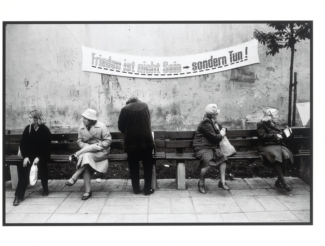 Harald Hauswald. ”U-Bahn-Linie A” / Fest an der Panke. Each 1987 - 5