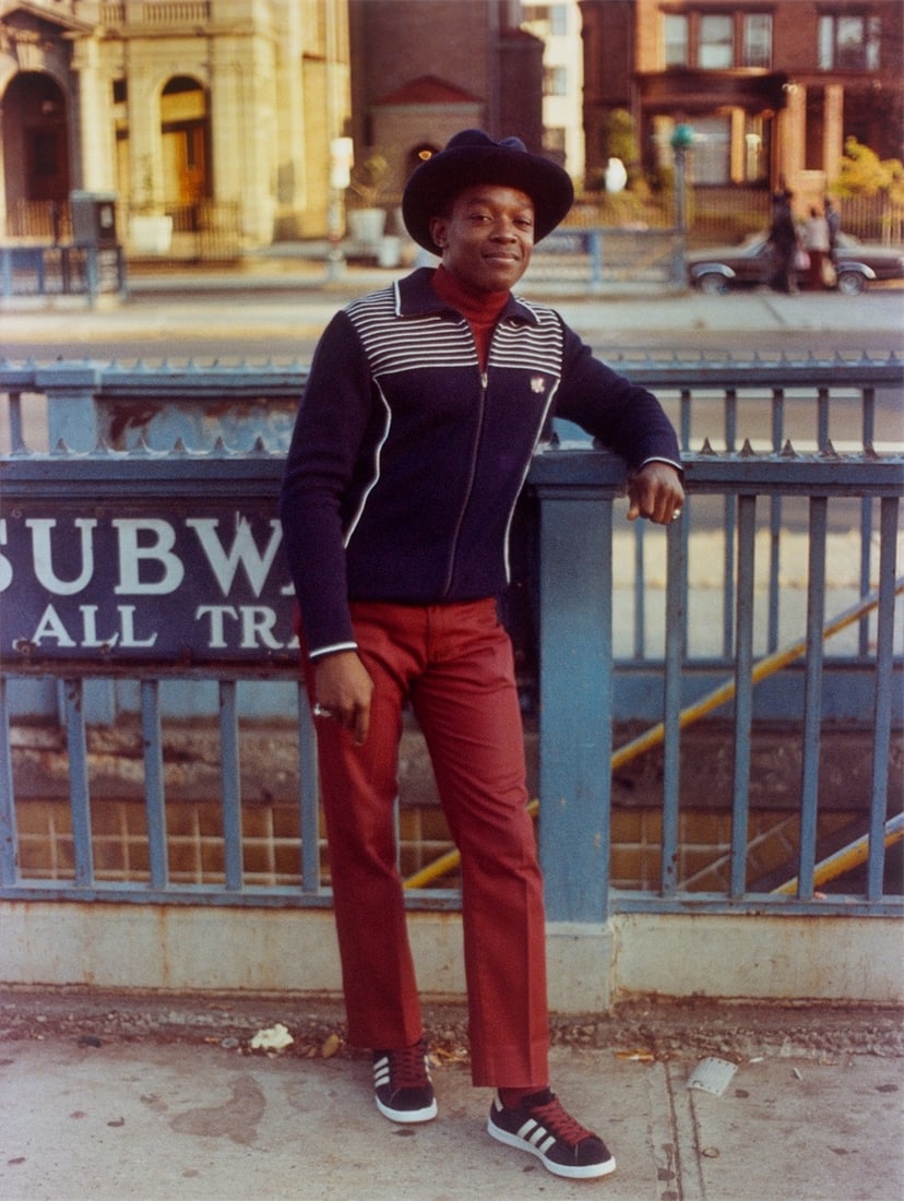 Jamel Shabazz. Dapper, NYC. 1980: Jamel Shabazz (New York 1960 – lives in New York). Dapper, NYC. 1980 C-print. Kodak Professional paper, 2002. 49,5 × 37,3 cm (50,7 × 40,5 cm)