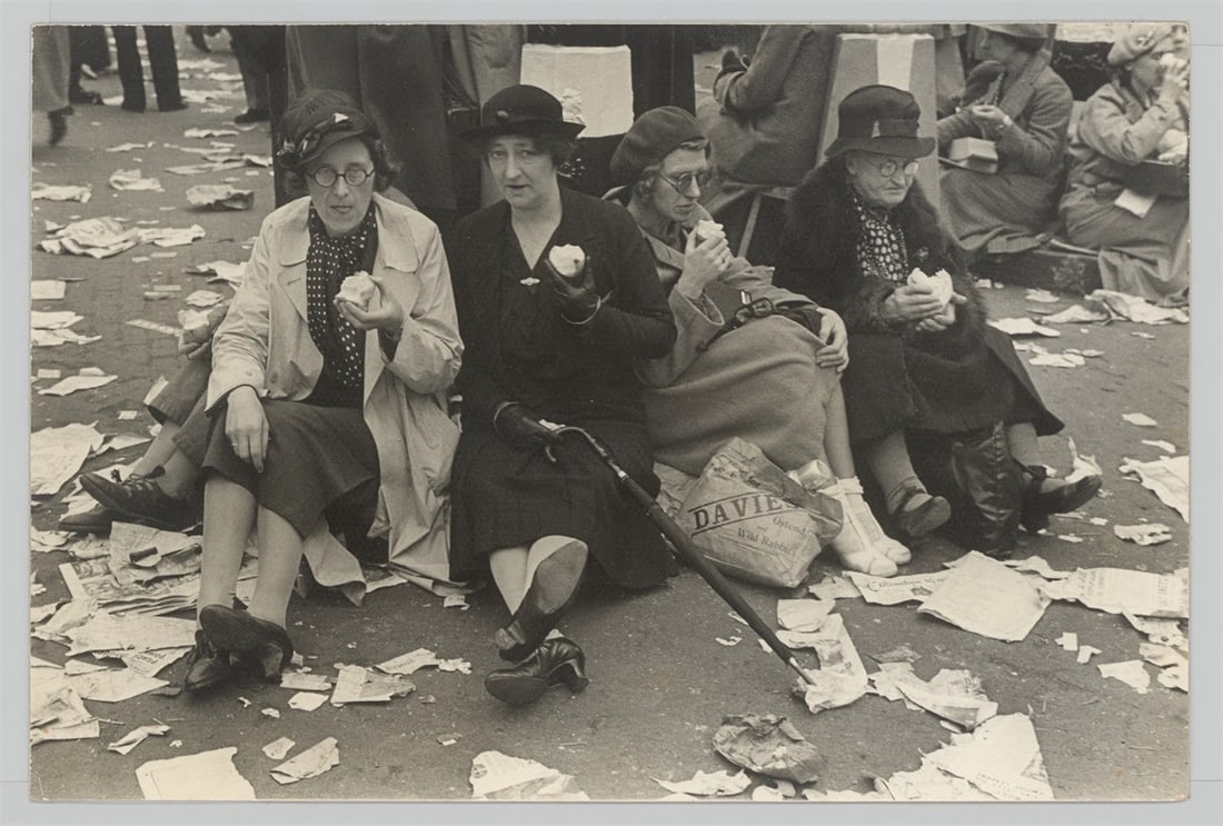 Henri Cartier-Bresson. Couronnement du roi George VI, Londres, Angleterre, 12 mai. 1937 - 2