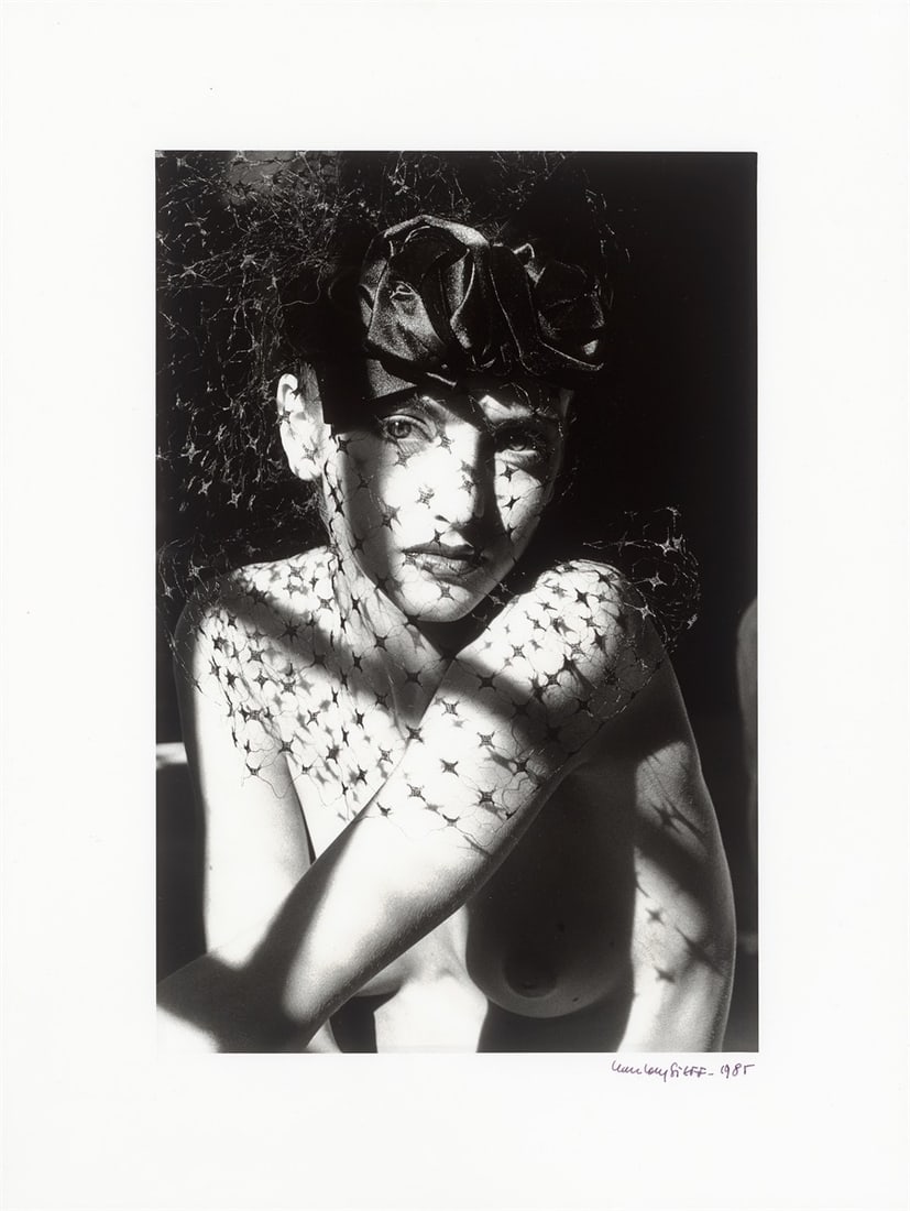 Jeanloup Sieff. Portrait avec voilette, Paris. 1985 - 2