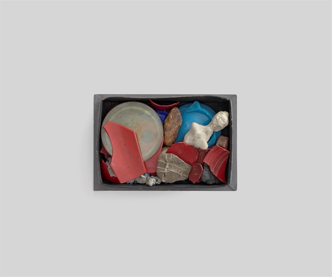 Hermann Glöckner. Materialsammlung (Plastik- und Glasscherben und Gipsformationen). 1959 - 2