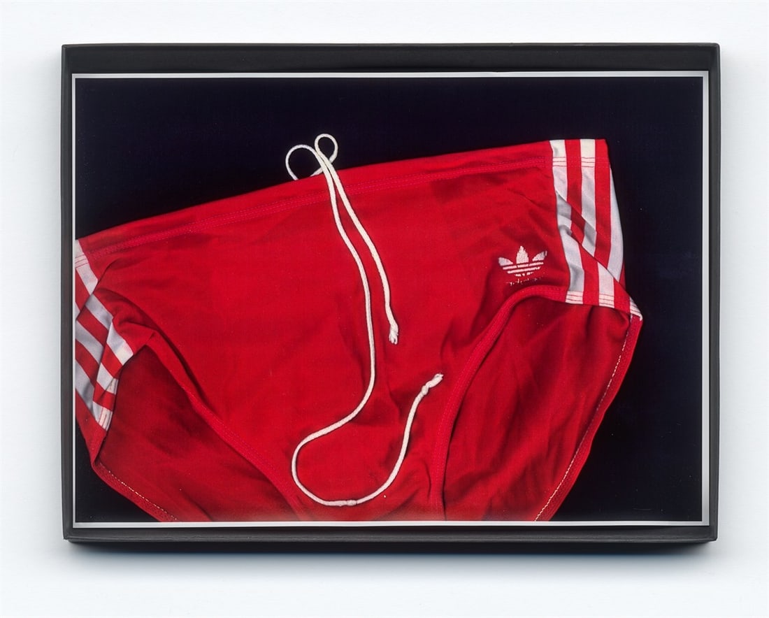 Wolfgang Tillmans. ”Faltenwurf TZK”. 1996 - 2