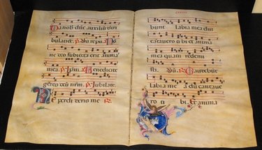 VELLUM ANTIPHONARY, NERI DA RIMINI (circle of): Vellum antiphonary, with miniatures, Neri Da Rimini (circle of),mis:800x590 mm. (31.49"x23.22")Bibliography: * Pierluigi De Vecchi ed Elda Cerchiari, I tempi dell'arte, volume 1, Bompiani, Milano 1999