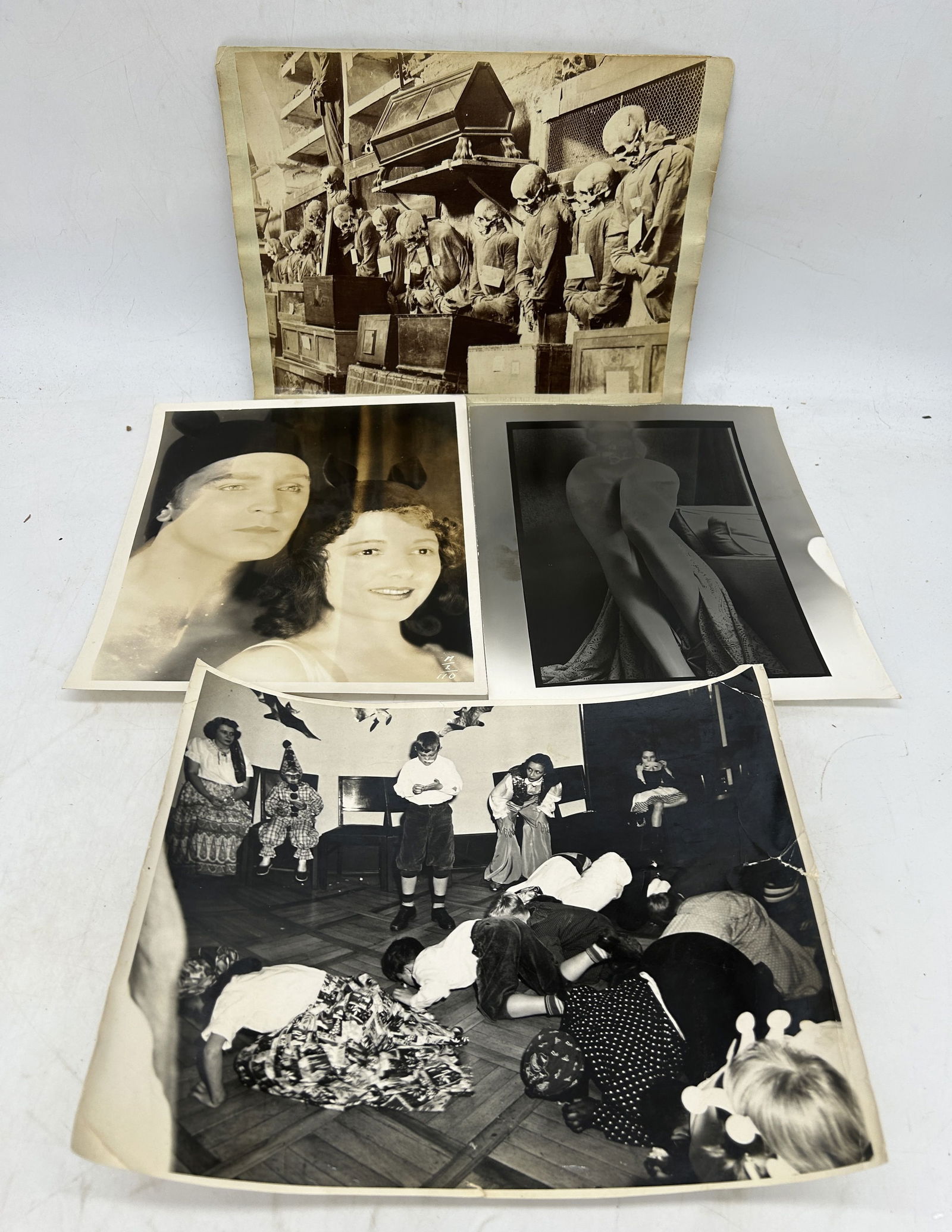 Photographs - Devil Lot Catacombe Halloween Party Four Devils Movie Photo (1 of 7)