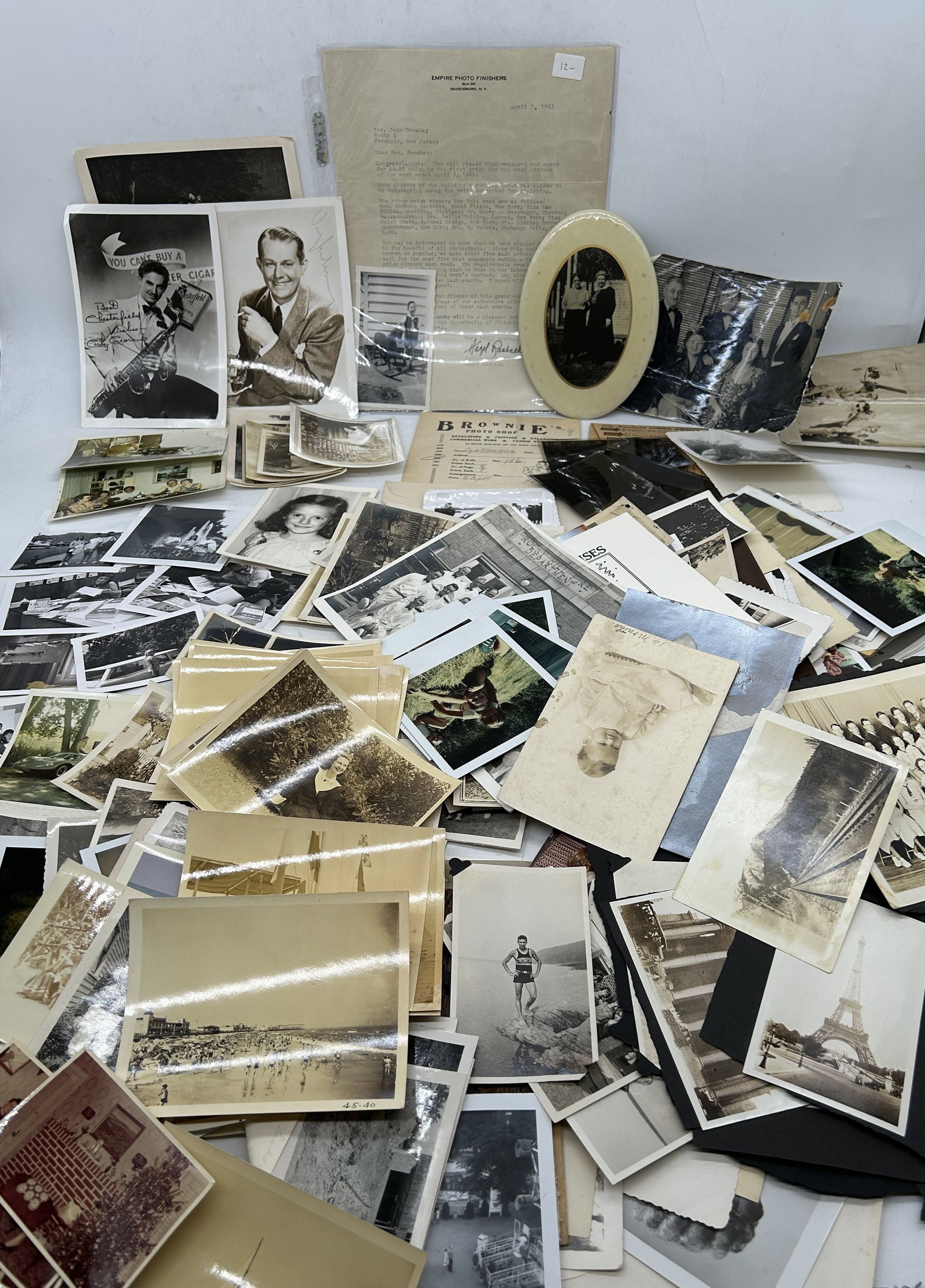 Photographs - Snapshots & Other: Photographs - Snapshots & Other - Sizes vary.