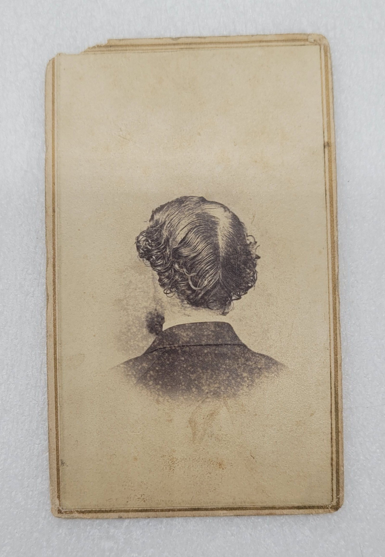 CDV Portrait of Man On Front w Back of Head on Verso: CDV Portrait of Man On Front w Back of Head on Verso - 2 3/8" by 3 7/8".