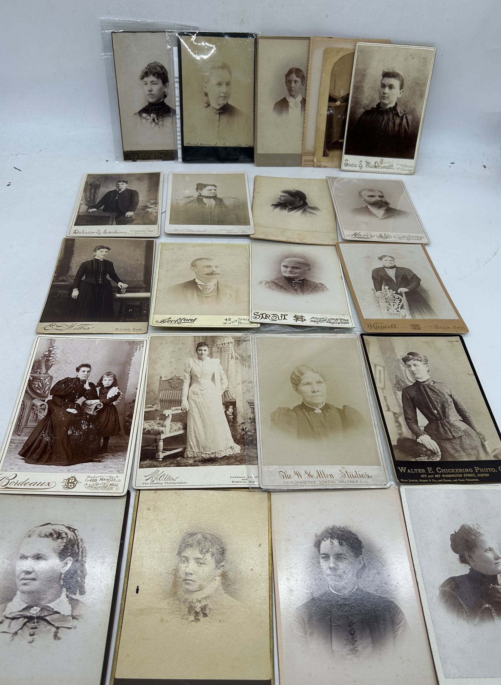 Cabinet Cards (24) Massachusettes Photographers: Cabinet Cards (24) Massachusettes Photographers - 4.25" by 6.5"