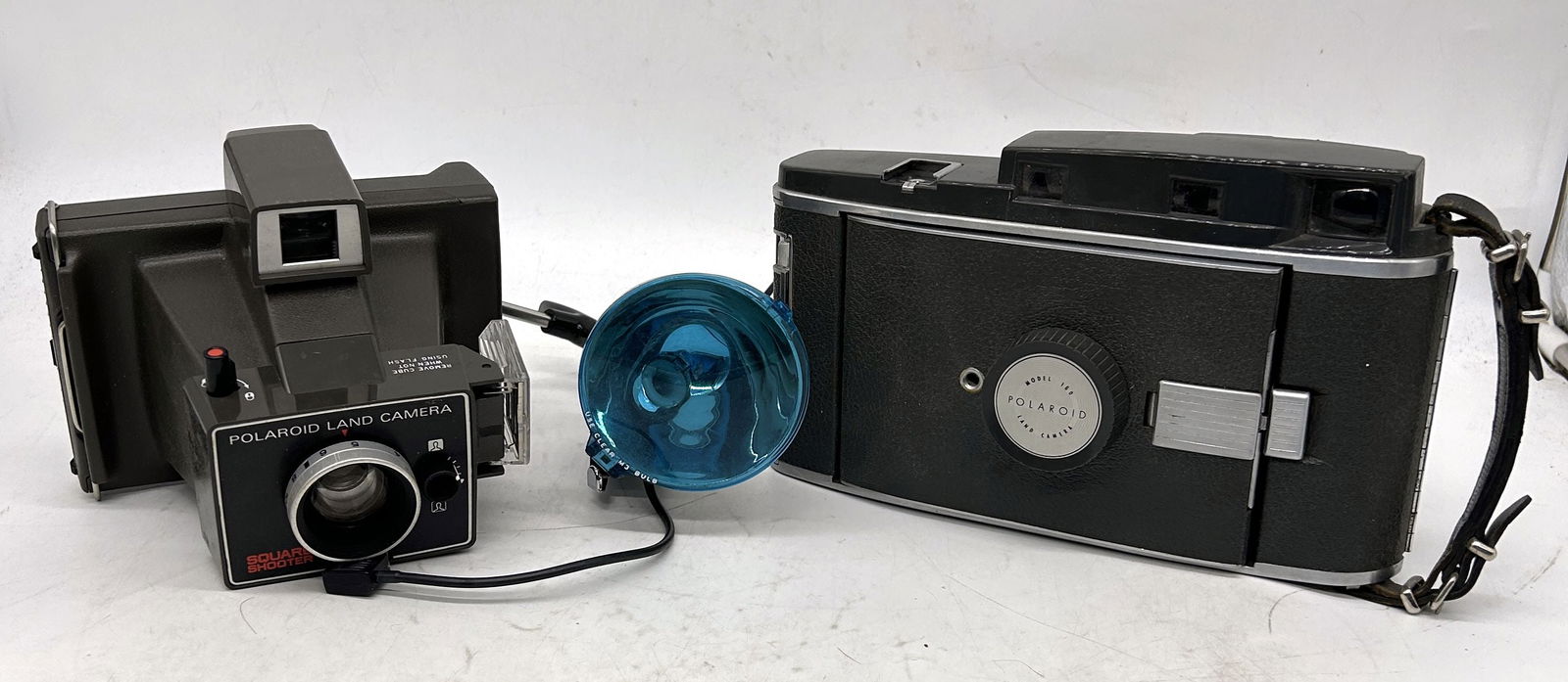 Polaroid Land Camera Model 160 & Square Shooter Polaroid Land Camera Flash 268 (1 of 13)