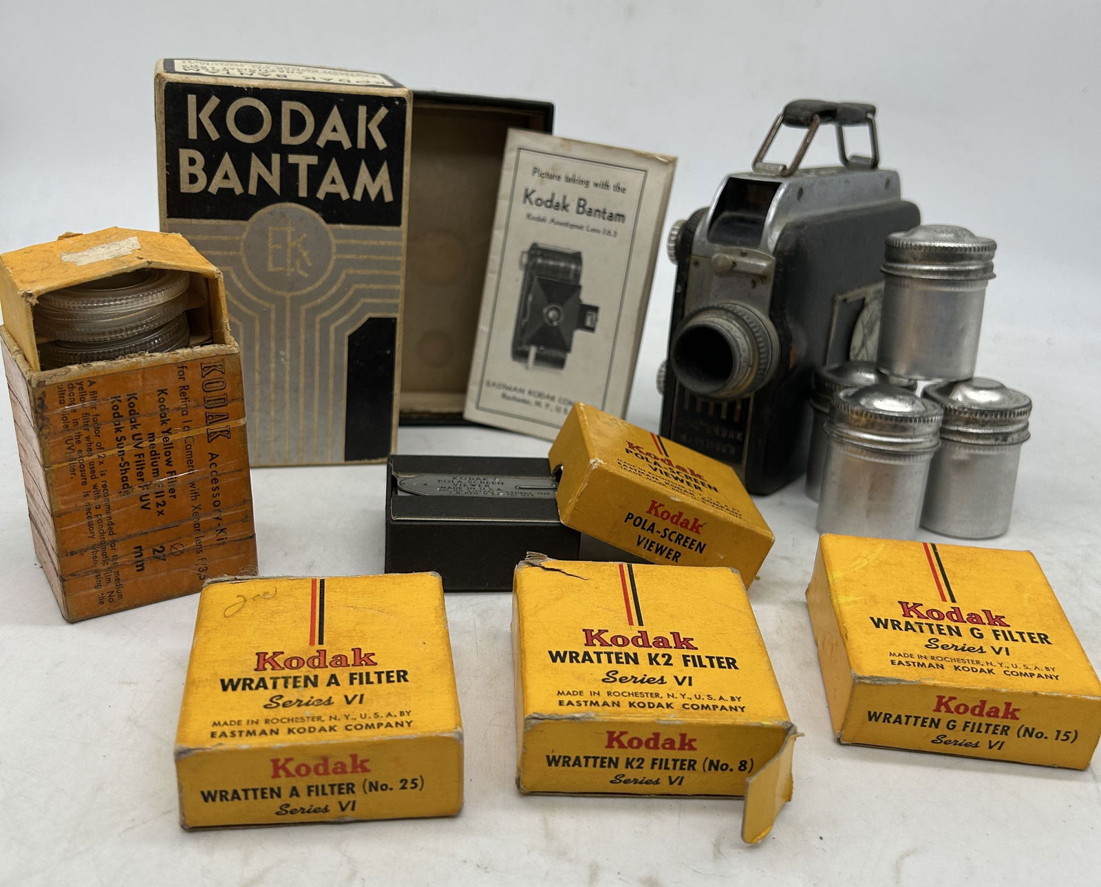 Cine Kodak 8 Movie Camera Film Cases Lenses+ (1 of 9)